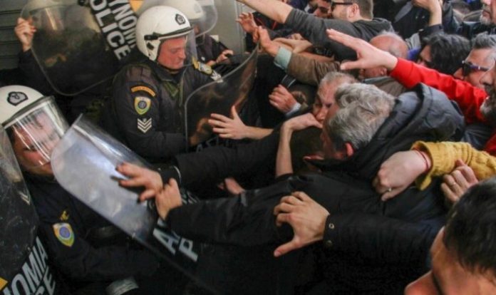 πλειστηριασμοί
