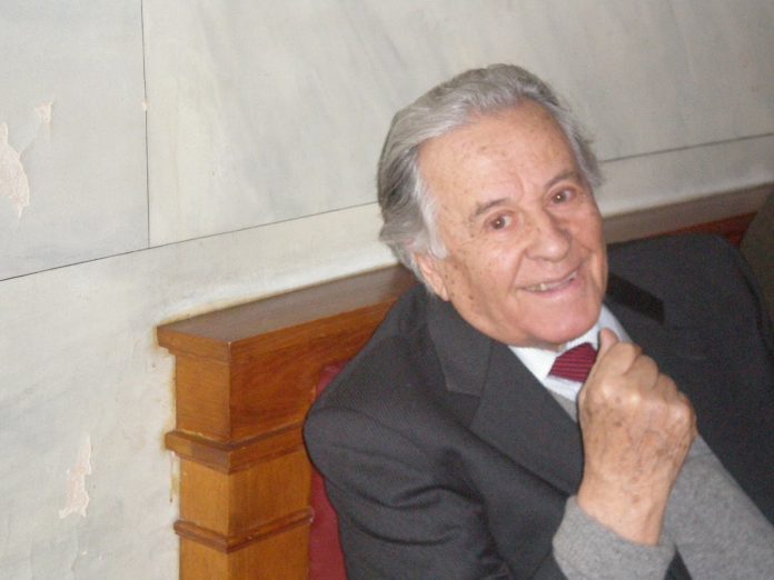 Σταφυλάς