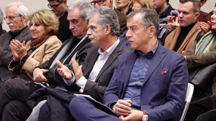 δανέλλης