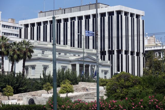 ανεξέλεγκτη