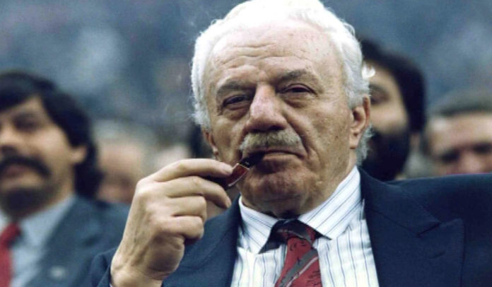 φλωράκης