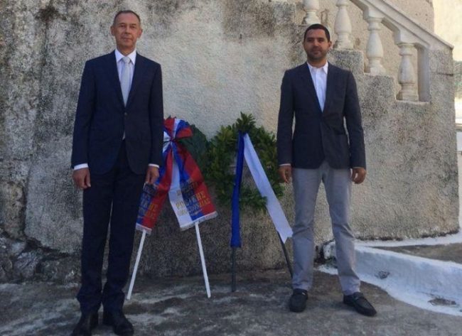 διπλωματικών
