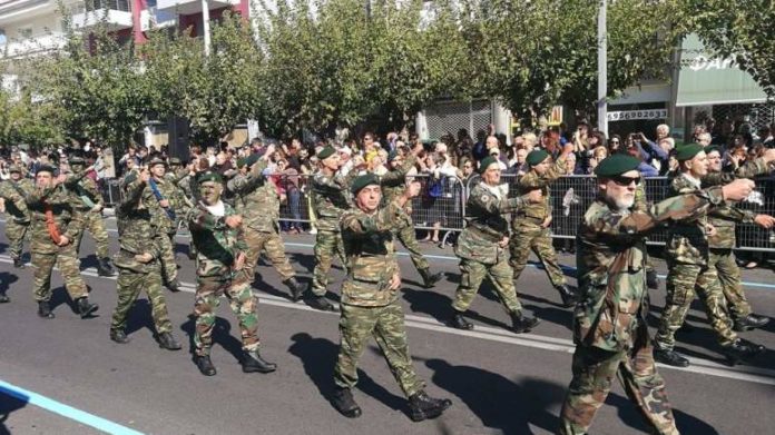 παραστρατιωτικό