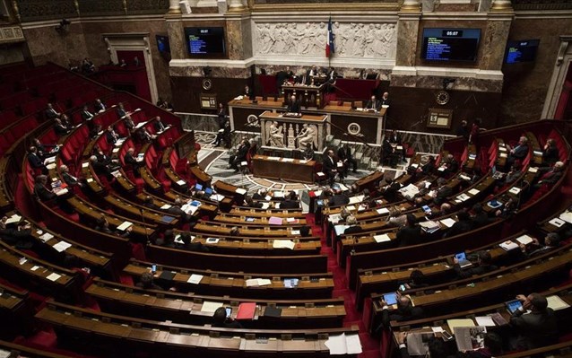 πρόταση μομφής