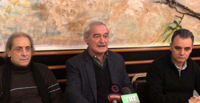 χουντής