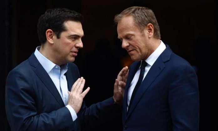 δηλώνει