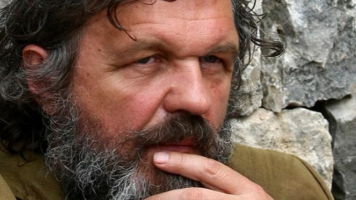 κουστουρίτσα