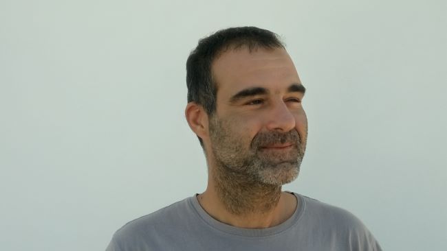 αριστερά