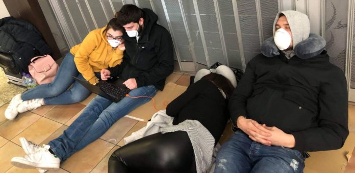 είμαστε