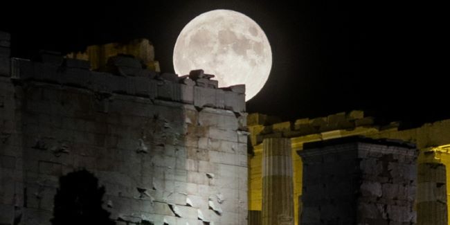πανσέληνος