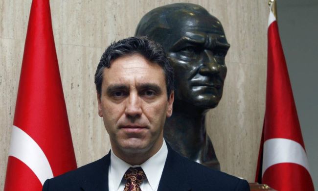 πρέσβης