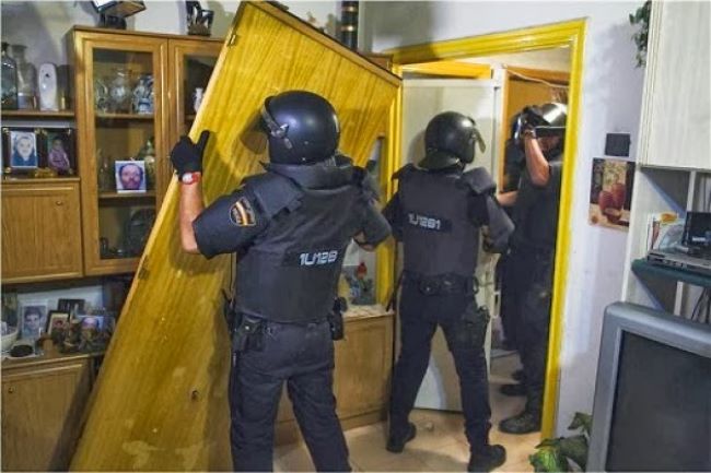 πτωχευτικός