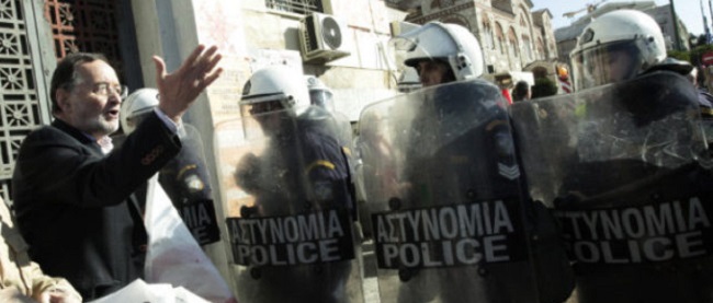 Παναγιώτη Λαφαζάνη
