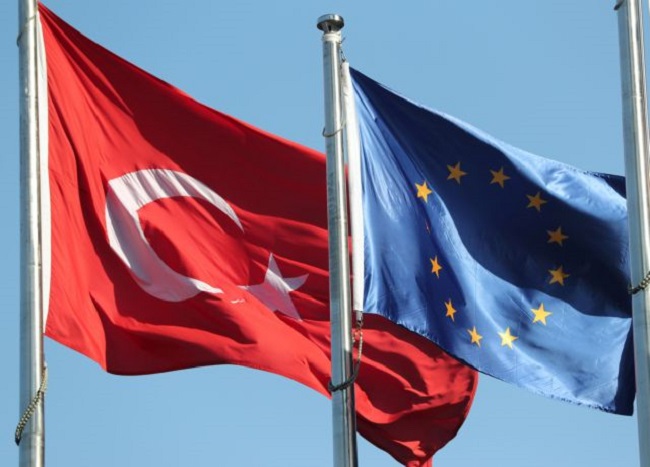 Εμπαιγμούς στο προσχέδιο συμπερασμάτων