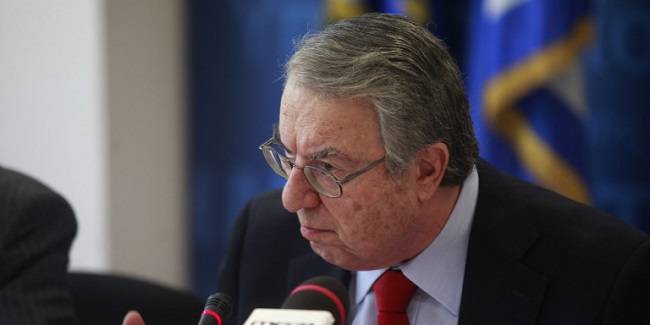 Νέα πρόκληση του Γ.Μπαμπινιώτη