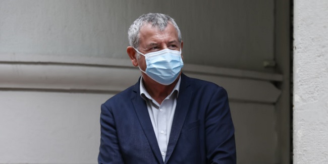 Δικογραφία και για τον πρόεδρο