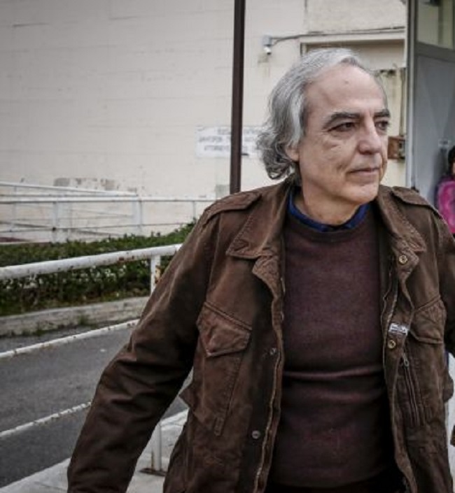 Τι συμβαίνει τελικά με τις αναρτήσεις στο Facebook