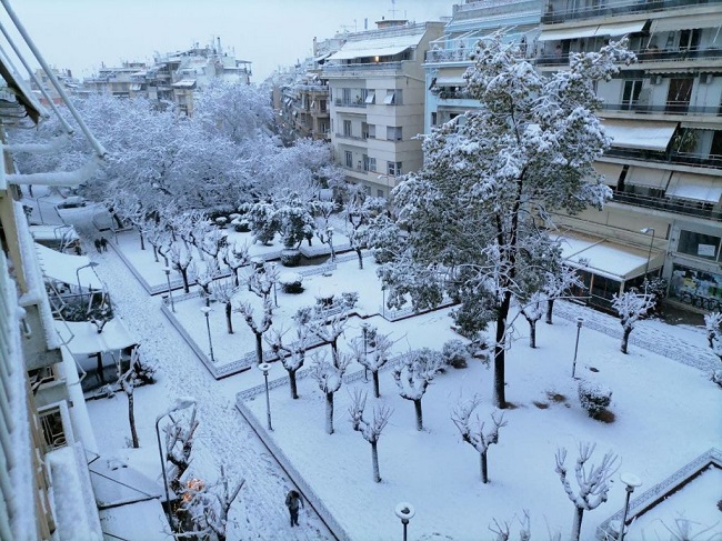 Μήδεια: Πρωτοφανής χιονόπτωση