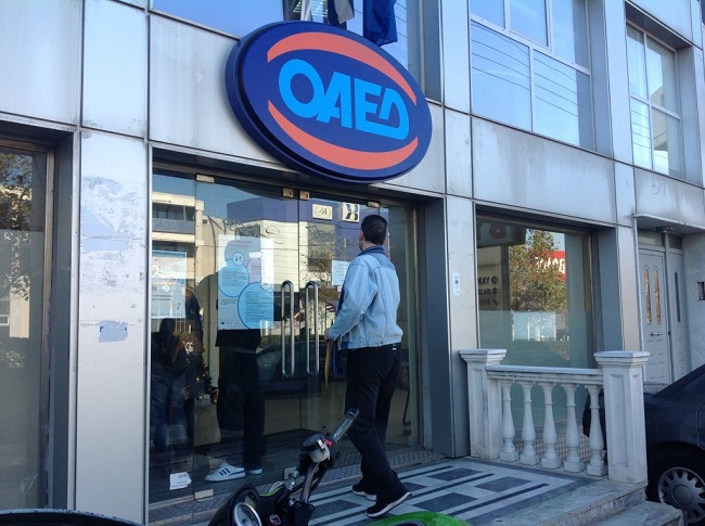 λιγότερους ανέργους από ΟΑΕΔ