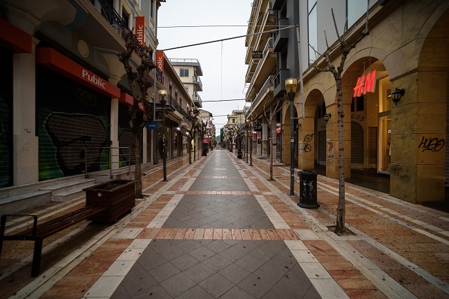 Θεατές στο ίδιο έργο