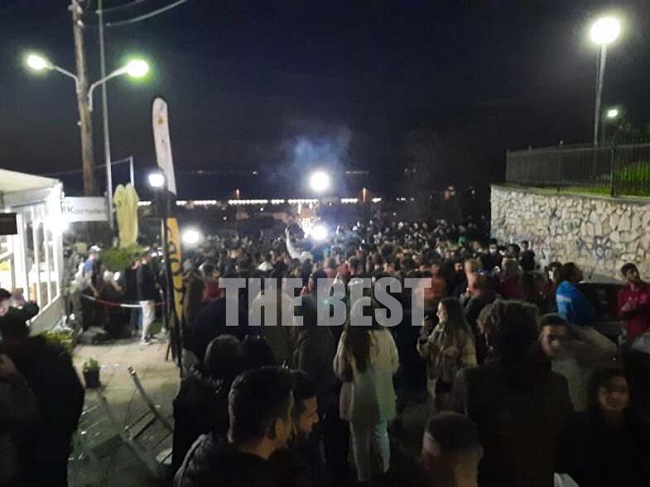 Ο ένας πάνω στον άλλον