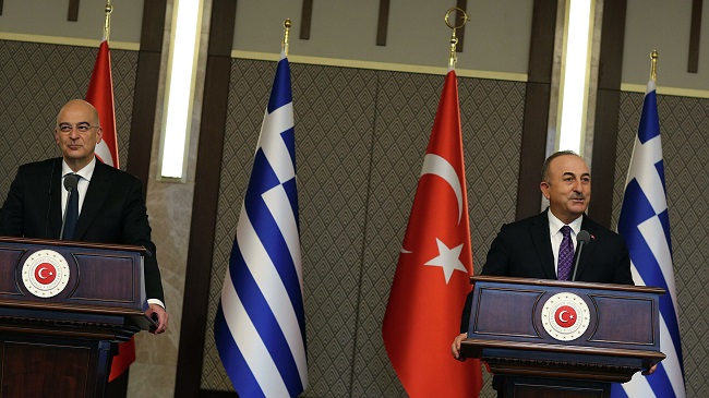 στην Άγκυρα απέναντι σε ορισμένες αλήθειες