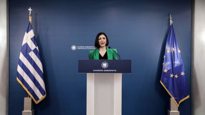 ΠΑΣΟΚ κυβερνά-Κυρίαρχο στη κυβέρνηση Μητσοτάκη