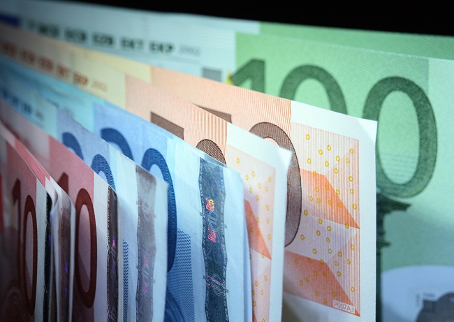 Σφαγή στο εφάπαξ των τραπεζών