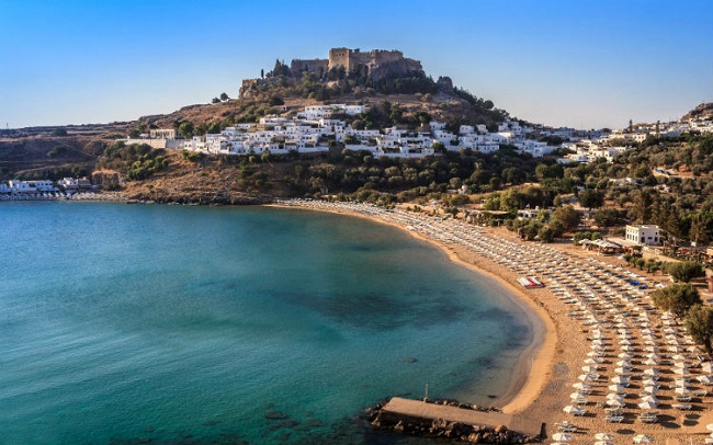 Τουριστικό πείραμα σε «ξενοδοχειακές φυλακές»