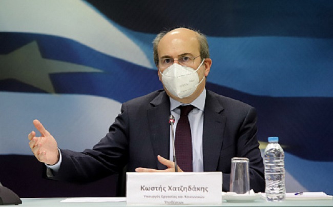 Μνημόνιο αντεργατικών ρυθμίσεων προαναγγέλλει