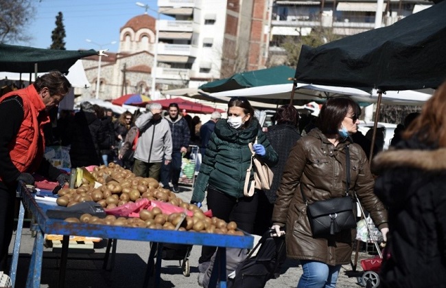 Όχι στο νομοσχέδιο που παραδίδει σε