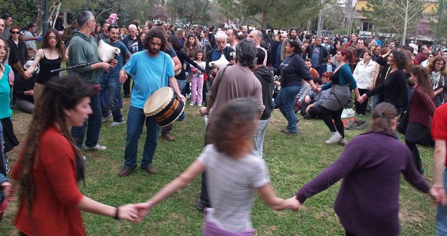 Θέλουν να τσιμεντώσουν και το πάρκο