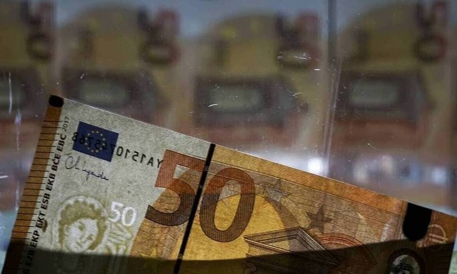 Απίστευτη κλοπή τραπεζών με τις καταθέσεις μας