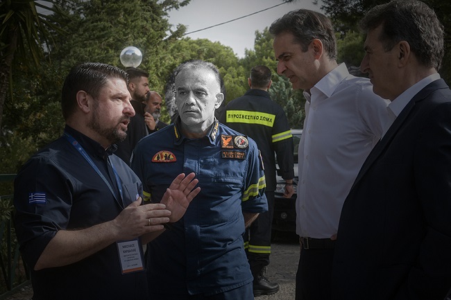 Μάτι ζητούν αποπομπή του Αρχηγού