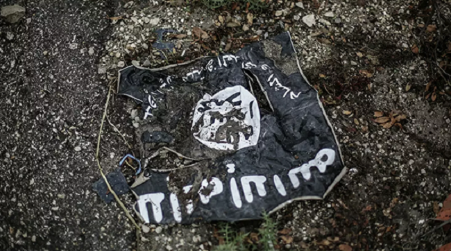 Ενεργοποίησε το γιλέκο αυτοκτονίας του