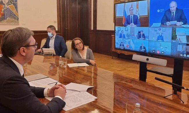 Ξεκίνησε τη μαζική παραγωγή του εμβολίου