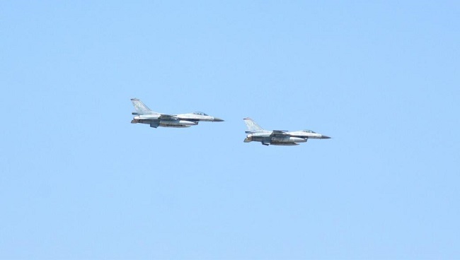 Η Ελλάδα έστειλε F-16 στα Σκόπια