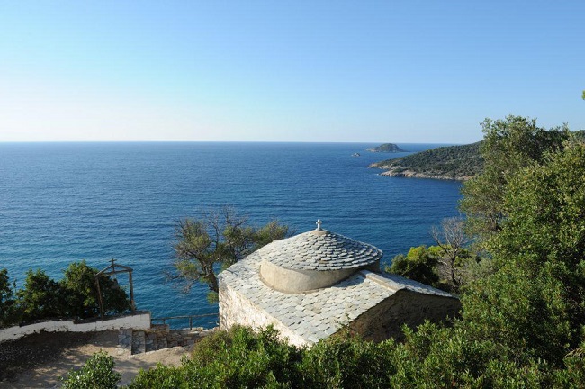 Αλόννησος: Τόπος αναψυχής