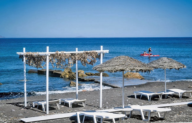 Ακυρώσεις κρατήσεων από Βρετανούς