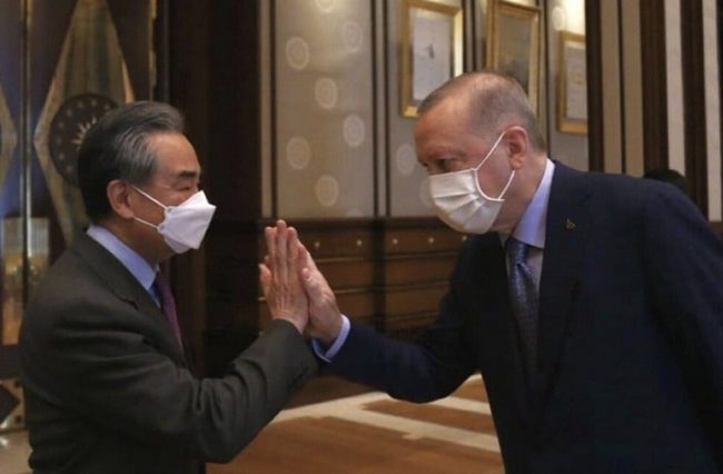 62 δισ. ρίχνει το Πεκίνο