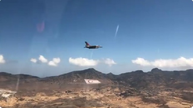 F-16 σχημάτισαν τα τουρκικά σύμβολα