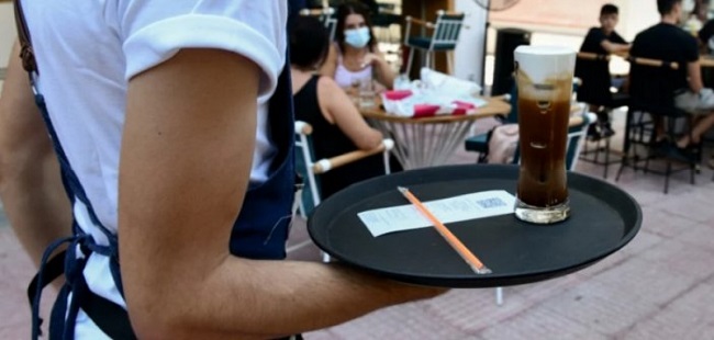 Εμβόλιο ή πληρώνεις τεστ για εργασία