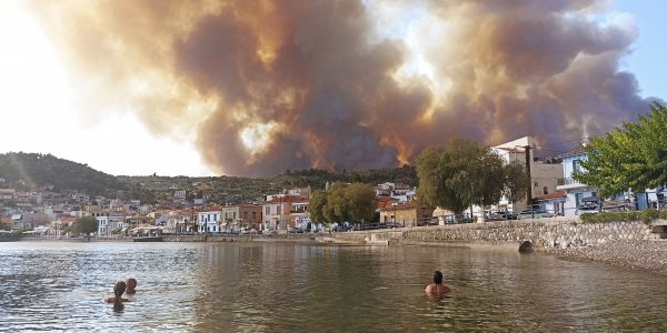 Φωτιά στην Εύβοια