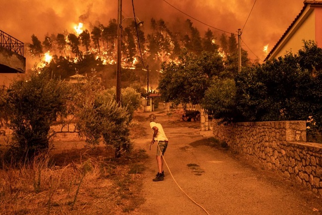 Μάχη με αναζωπυρώσεις