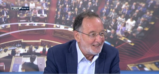 Λαφαζάνης συζητά με Χαρδαβέλα και Μητρόπουλο