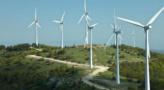 Πολίτες υψώνουν ανάστημα κατά ανεμογεννητριών