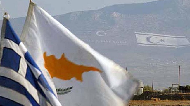 Τουρκικός ελιγμός με συνομοσπονδία