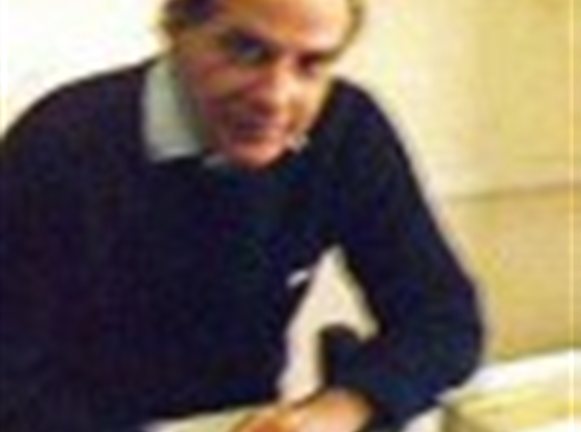 κάνουν μνημόσυνα με ξένα κόλλυβα