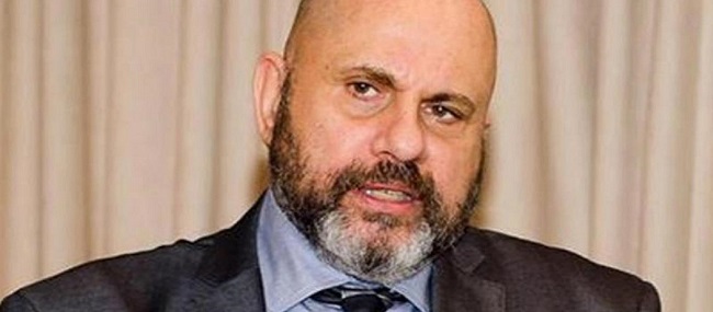 Εκτός συνεδρίου για εμβόλια όπου θα παραστεί