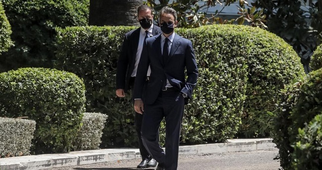 Να το πάλι το γνωστό σύνθημα